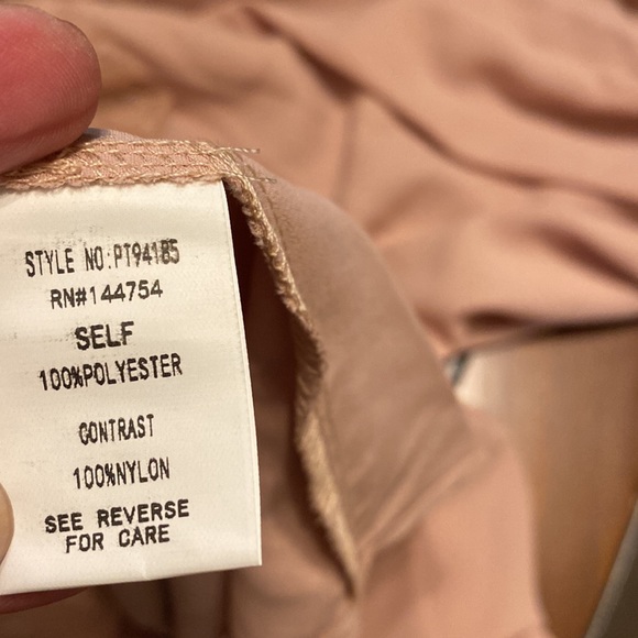 Davi & Dani blush pink ballon sleeve lace detail top New size 1XL - Picture 10 of 10